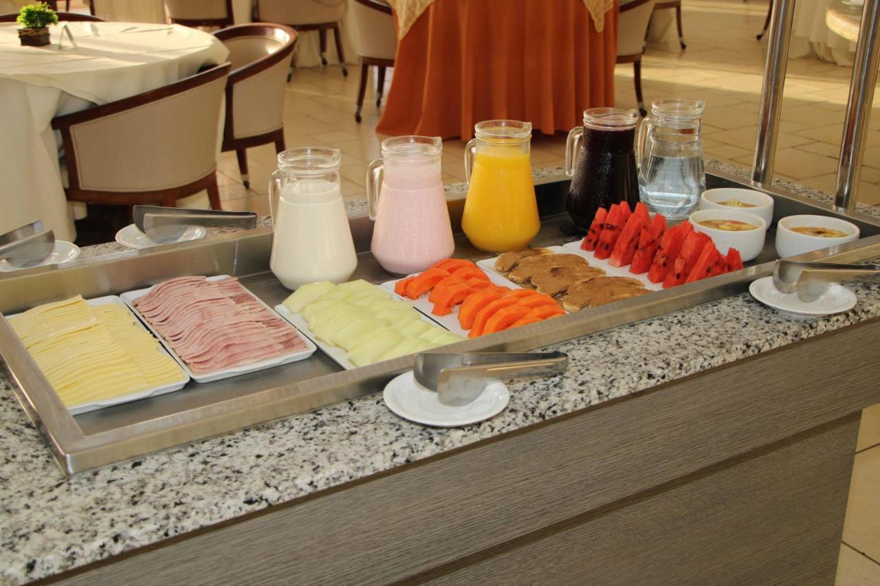 Samba Laguna Tourist Hotel Buitenkant foto